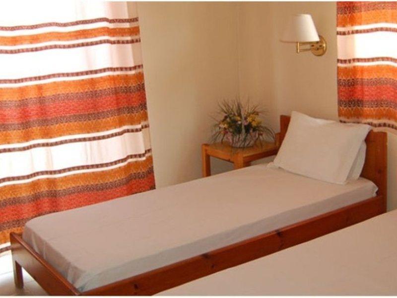 Haris Apartments Kokkini Hani Екстериор снимка